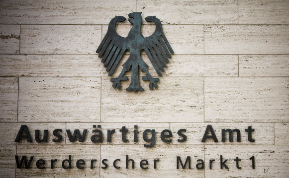 Zu der Rekrutierung von ausländischen Fachkräften gehört auch die nachhaltige Etablierung einer Willkommenskultur in Deutschlnad.